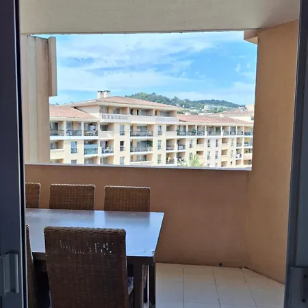 3 Pieces, Proche Et Apartmán *