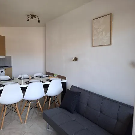 3 Pieces, Proche Et 아파트 칸느